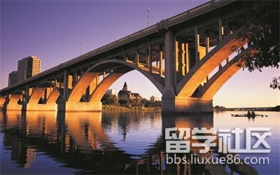 加拿大萨省